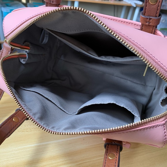 SOLD - Picture 3 of 9